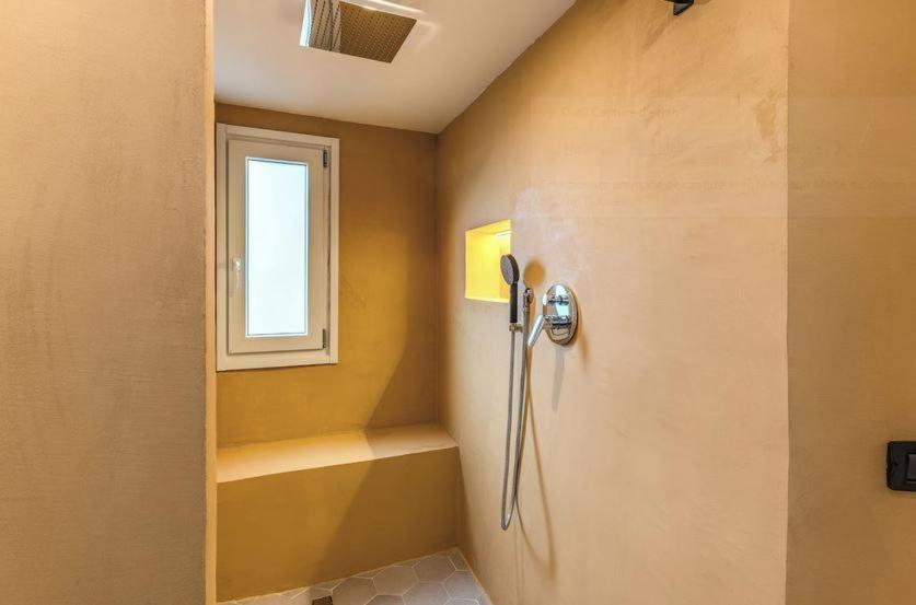 Apartment Situe Au Centrecheckprofile Paris
