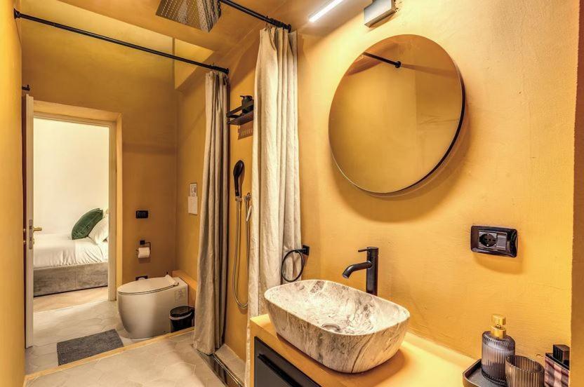 Apartment Situe Au Centrecheckprofile Paris